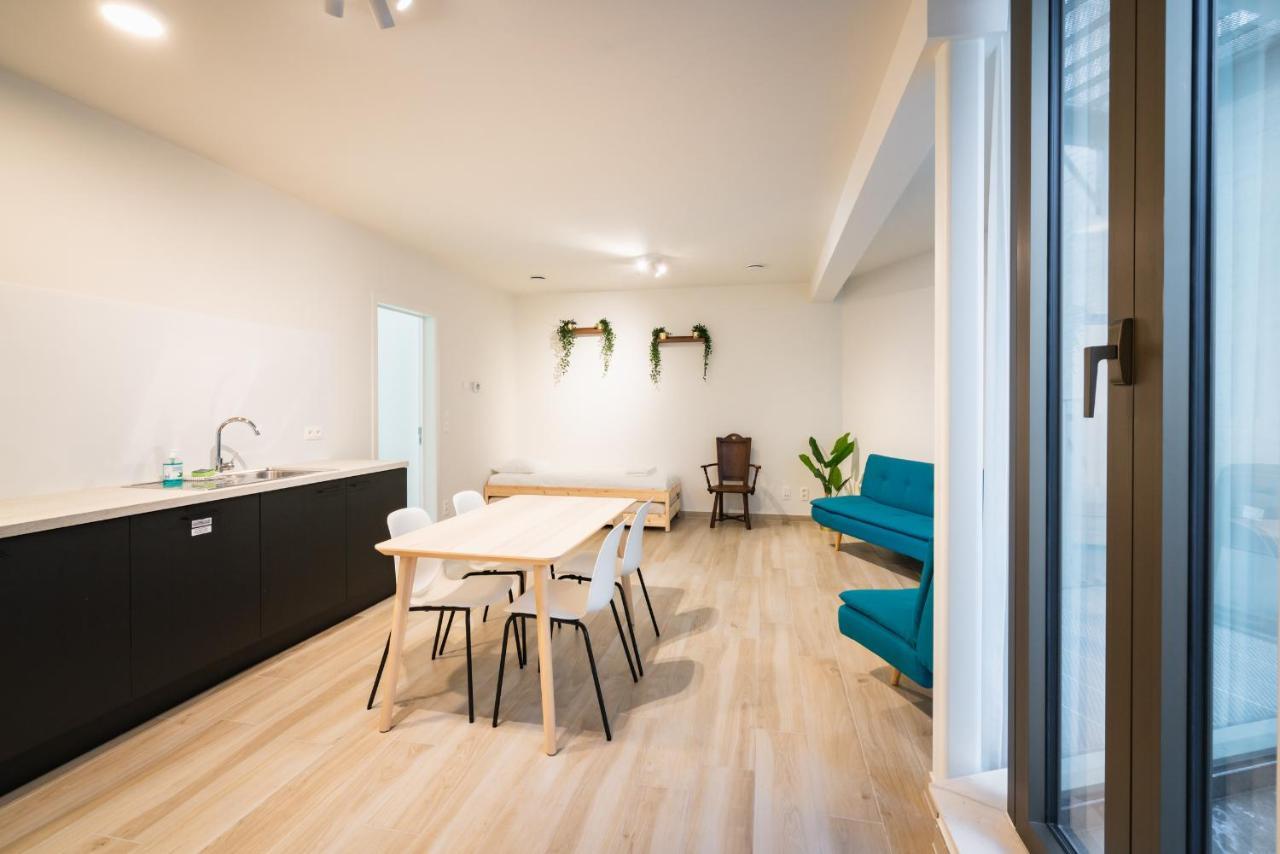 Opera Apartments In The Heart Of Antwerp Antuérpia Exterior foto